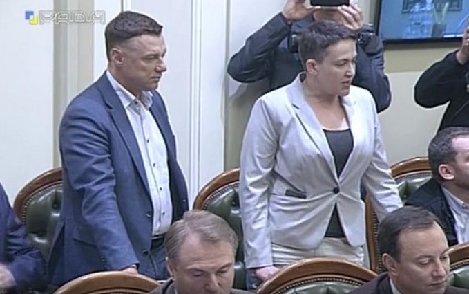 У Раді зареєстрували ще дві ініціативи щодо дати інавгурації Зеленського - Цензор.НЕТ 5132