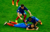 Франция вырвала победу в стартовом матче Евро-2016: опубликованы фото и видео