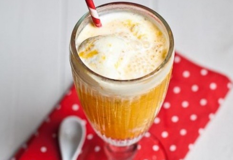 Рецепт - Апельсиново-ананасовый коктейль с мороженым