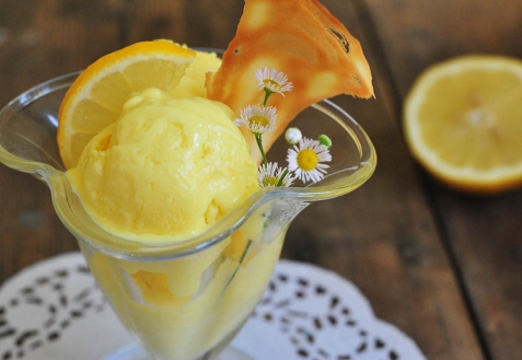 Мороженое лимонное