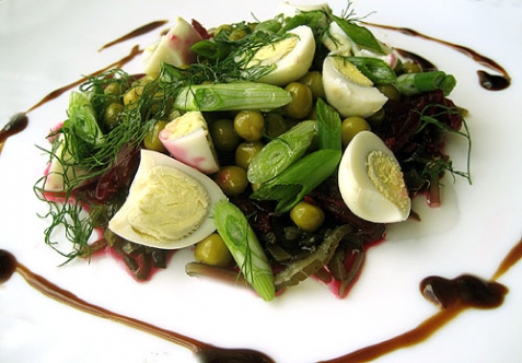 Салат из морской капусты - рецепт