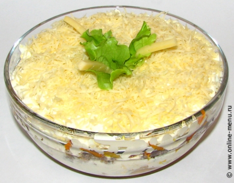 Салат с грибами и рыбными консервами &#151;  рецепт с фото
